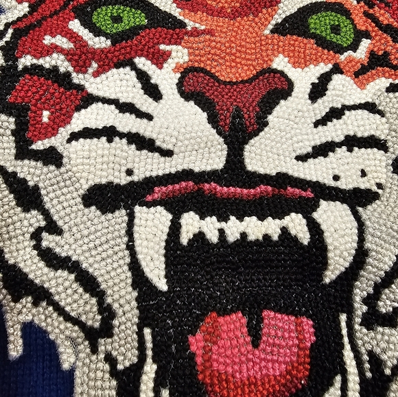 Gucci kids GUCCY sweater size 4 like new - Picture 5 of 6